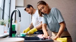 Temizlikten nefret edenler için 30 dakikalık bahar temizliği yöntemi