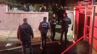 Olaylı gece! Karakoldan döndü, eşinin ailesinin evini ateşe verdi