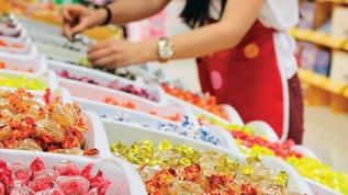 Bayramlık çikolata ve şeker alışverişinde "açıkta satılan ürün" uyarısı