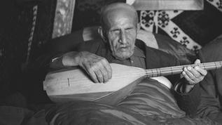 Halk Ozanı Aşık Veysel 53. ölüm yıl dönümünde anılıyor