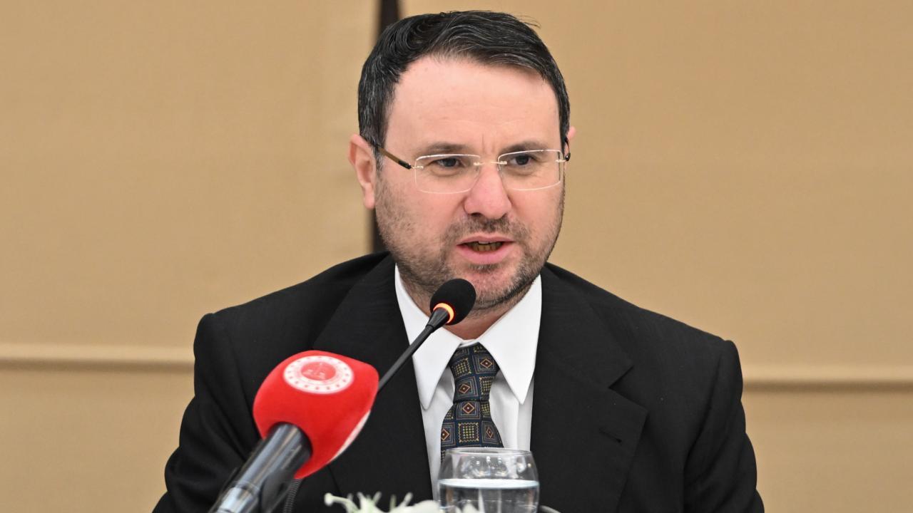 Özgür Özel'in iftiralarına karşı Bakan Gürlek'e destek yağdı