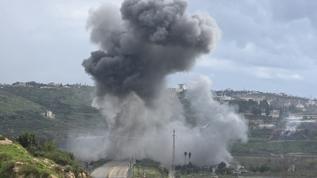 Soykırımcı İsrail işgale alan açıyor... Lübnan altyapısına saldırı