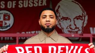 Crawley Town'da Colin Kazım-Richards dönemi başladı