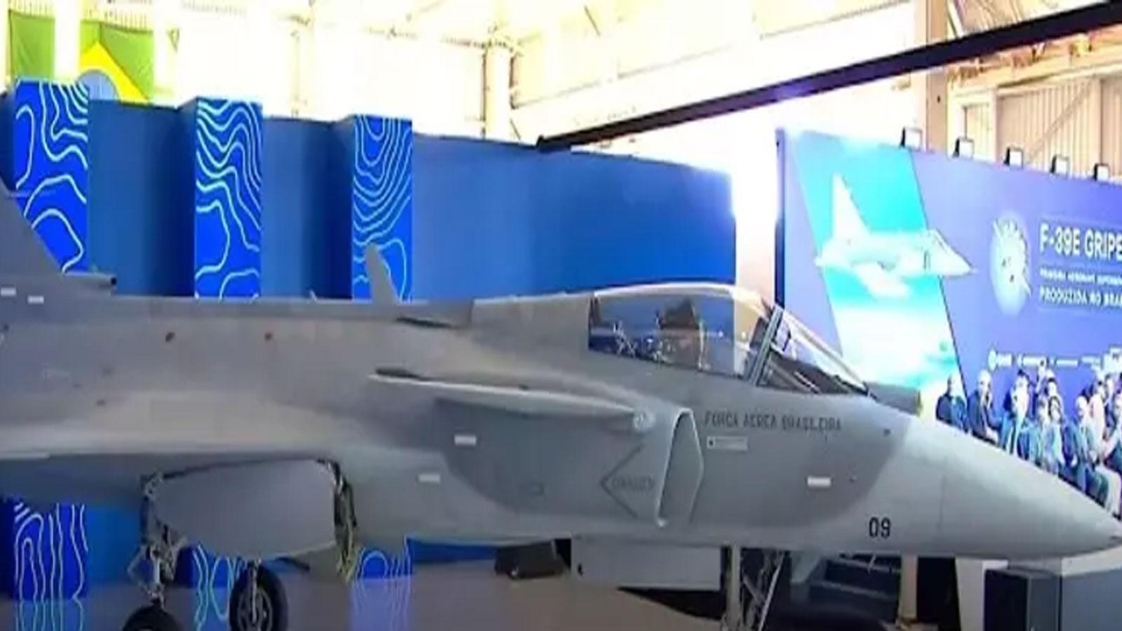 Brezilya'da F-39E Gripen piste çıktı