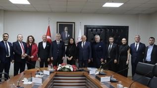 Türkiye Yüzyılı vurgusu! Bakan Bolat: Ülke ticaretini daha da ileri taşımak için kararlılıkla çalışmaya devam edeceğiz