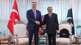 Dışişleri Bakanı Fidan, İslamabad'da Pakistanlı mevkidaşı Dar ile görüştü