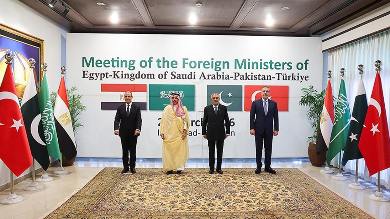 Bakan Fidan "Türkiye-Mısır-Pakistan-Suudi Arabistan Dışişleri Bakanları Toplantısı"na katıldı