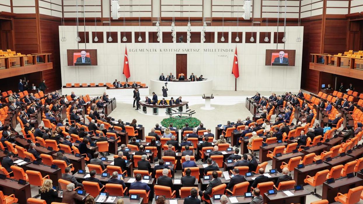 Doğum izni ve sosyal medya düzenlemesi TBMM'nin gündeminde