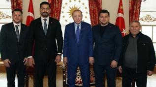 Cumhurbaşkanı Erdoğan, Türkiye Güreş Federasyonu Başkanı Akgül'ü kabul etti! Rıza Kayaalp'ten rekor sözü...