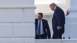 "Doğumla vatandaşlık" duruşmasında gerginlik: Trump salondan tek başına çıktı