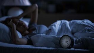 Gece 3'te uyanıyorsanız dikkat! Kaygı sarmalı uykunuzu çalıyor