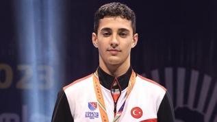 Milli eskrimciden gururlandıran başarı: Furkan Yaman altın madalya kazandı