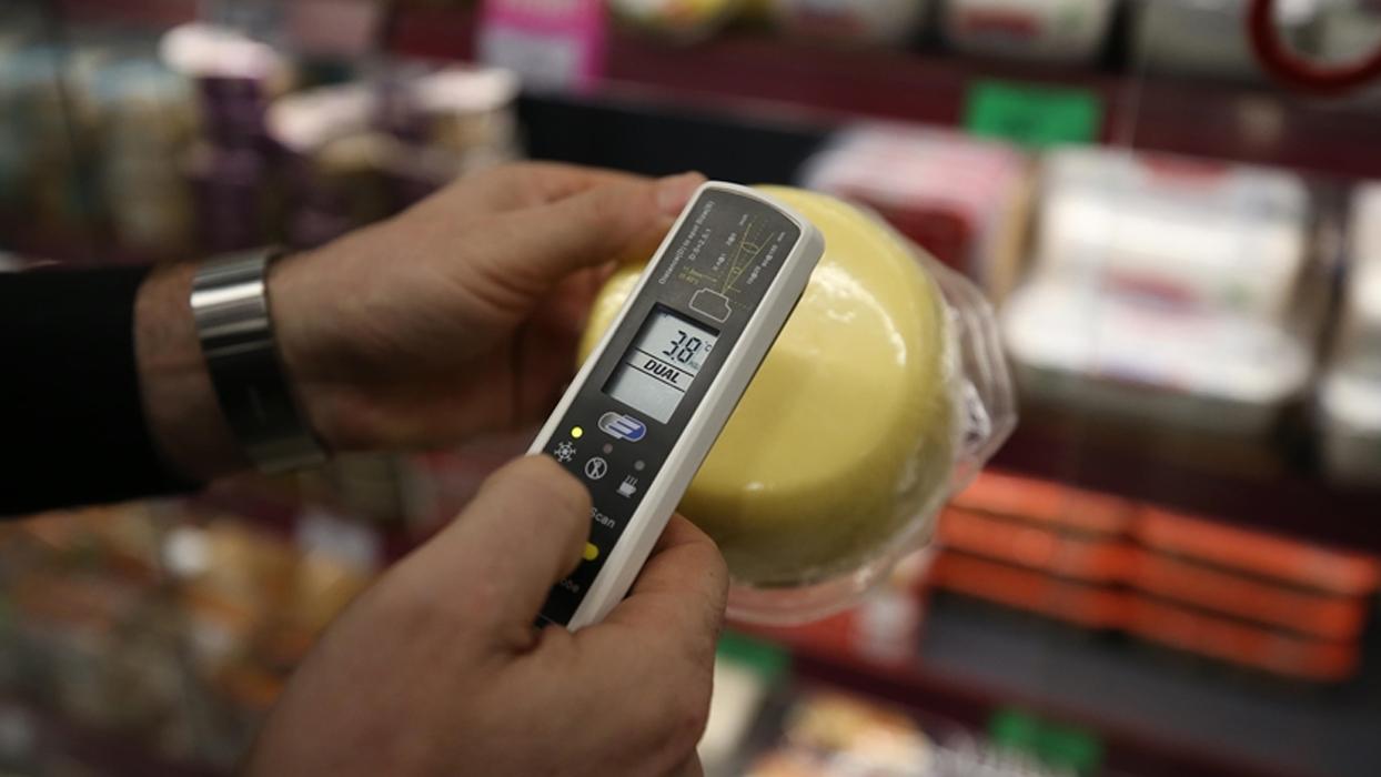 Bakan Yumaklı geçen ay 112 bin 770 gıda denetimi gerçekleştirildiğini bildirdi