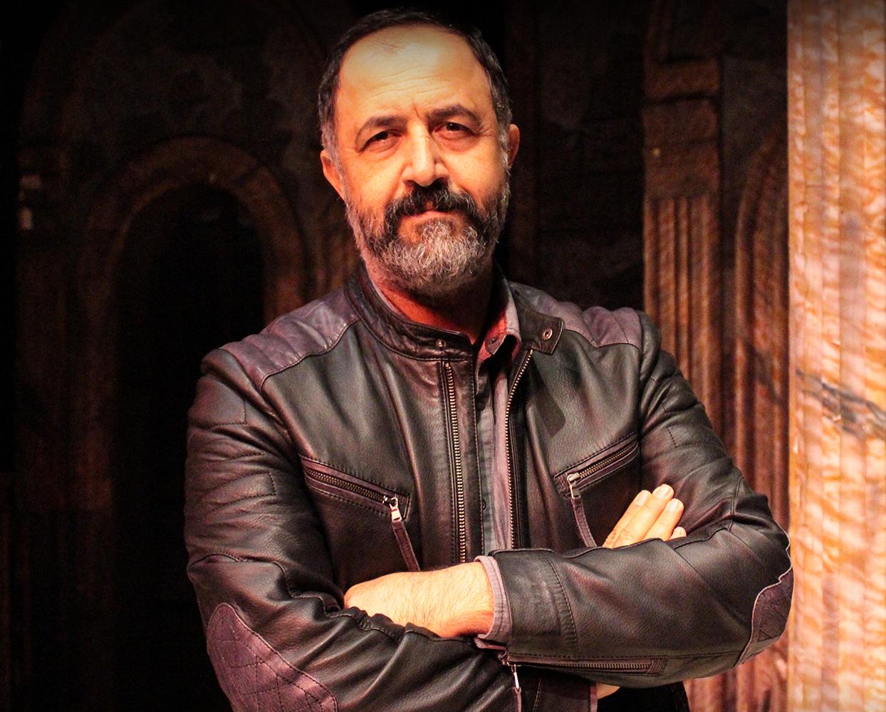 Muhteşem Yüzyıl'ın Lütfi Paşa'sıydı... Mehmet Özgür'ün kolyesiyle ilgili gerçek duyanları ağlattı!