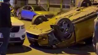 Diyarbakır'da kaza: Otomobil takla attı, 3 yaralı