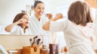 Dişleri sabah 2 kez fırçalamak neden önemli?