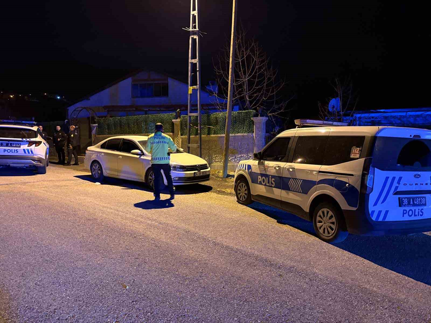 'Dur' ihtarına uymayıp, alkol testini reddeden sürücüye 354 bin TL ceza