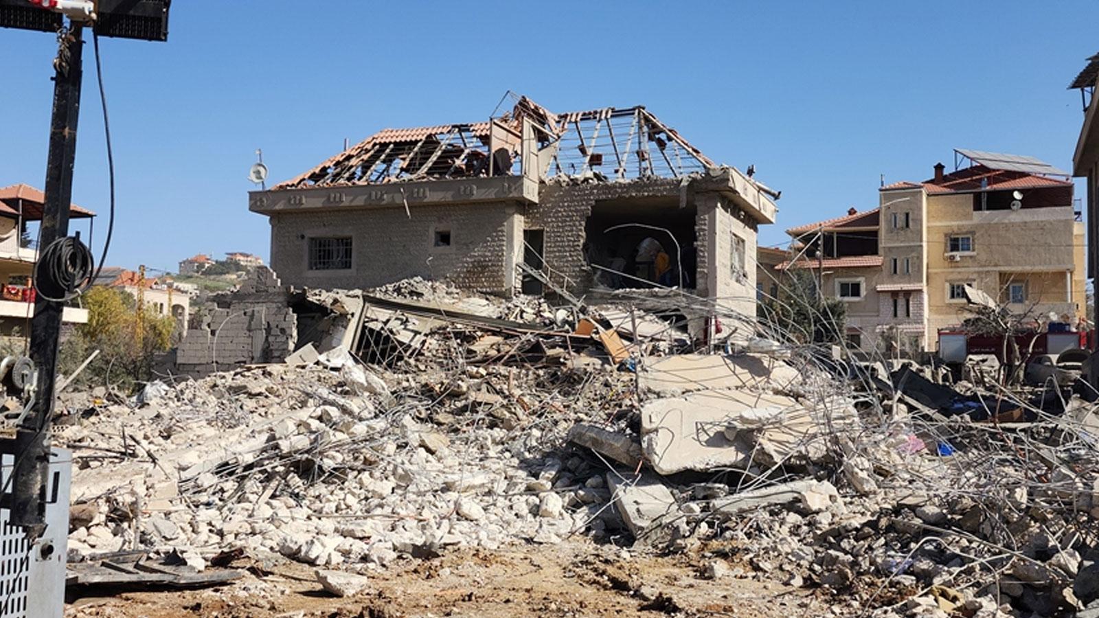 İsrail ordusu Lübnan'ın güneyinde bir noktaya saldırı tehdidi yayımladı