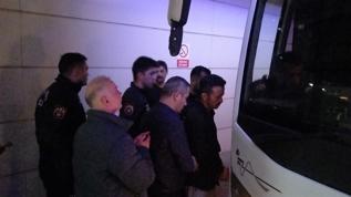 Manisa'da eş zamanlı FETÖ operasyonu: 44 şüpheliden 24'ü tutuklandı