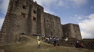 Haiti'de tarihi kalede izdiham! 30 kişi yaşamını yitirdi