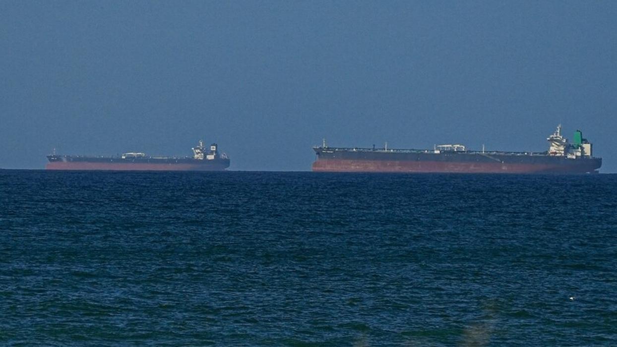 Hürmüz Boğazı'ndaki aksaklıklar petrol fiyatlarını zirveye taşıyabilir