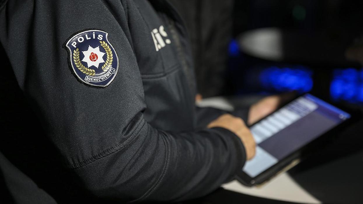 Trafikte tartışma... Bıçaklı kavgaya 542 bin lira ceza kesildi