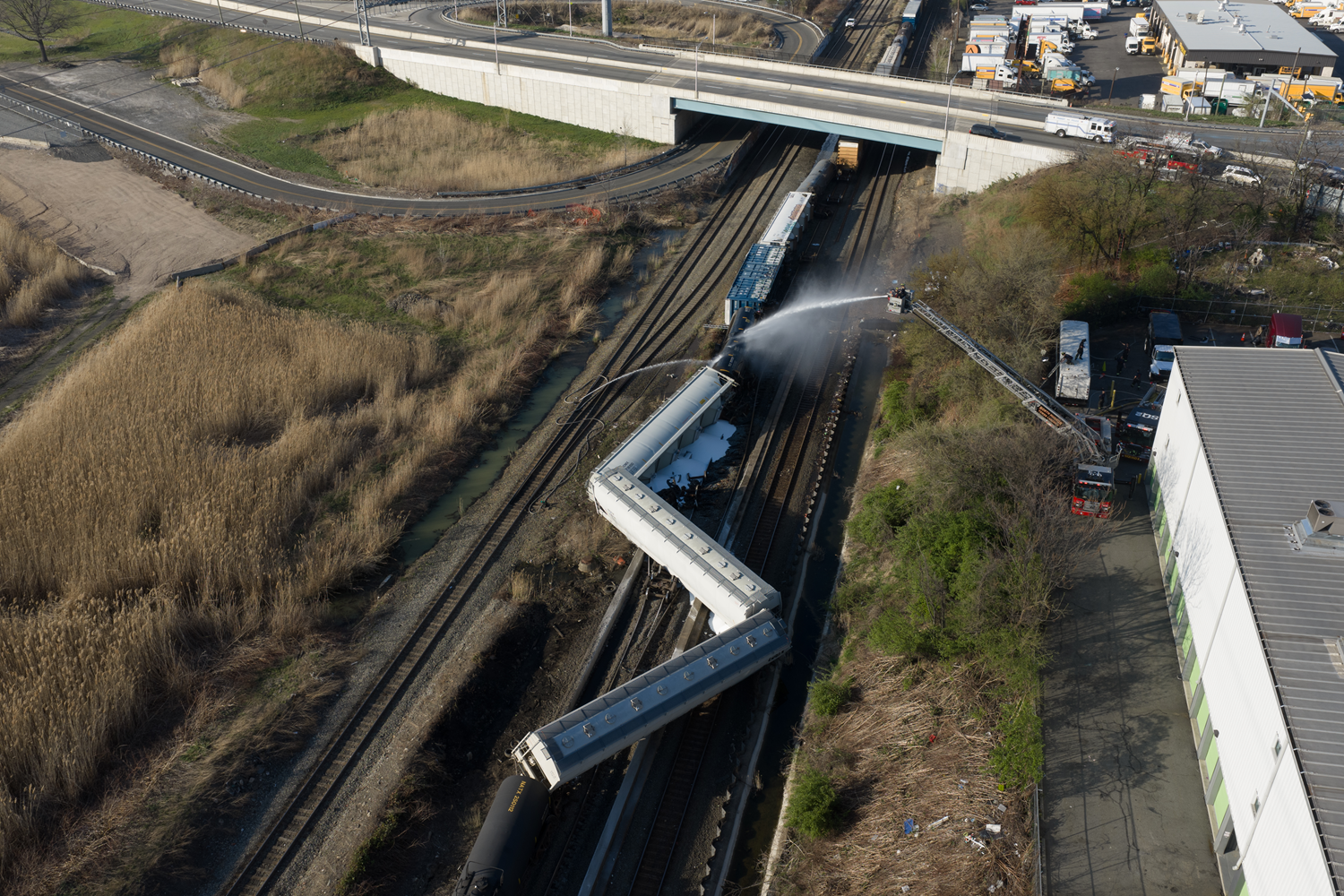 ABD'de kimyasal sızıntı alarmı! Ekipler sevk edildi