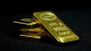 Altında sert dalgalanma! Altın fiyatlarında beklenti ne yönde? Uzmanından dikkat çeken analiz