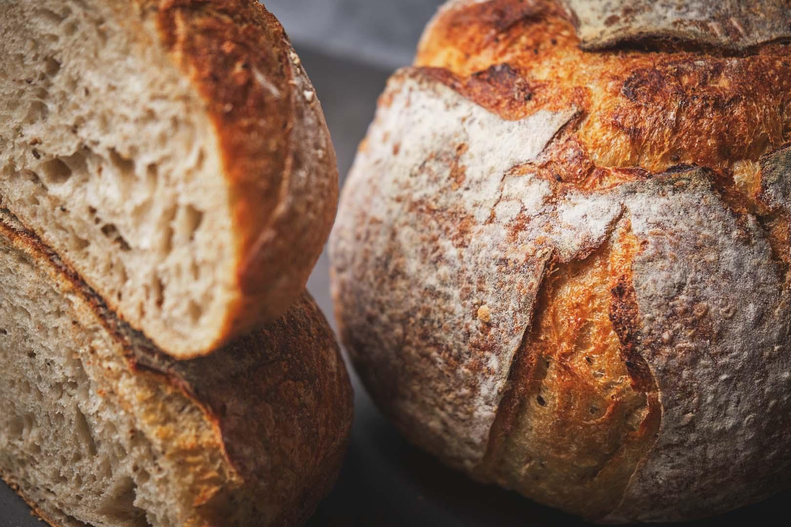 Ekşi mayalı ekmek neden daha sağlıklı? Beyaz ekmekle farkı ne?