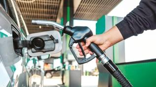 Araç sahipleri dikkat! Motorine 4,04 TL indirim