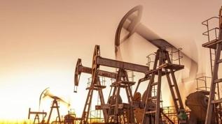 Hürmüz Boğazı'nda artan gerilim petrolü 100 doların üzerine taşıdı