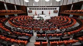 TBMM'de kabul edildi: Sosyal medyaya ve doğum iznine yeni düzenleme yasalaştı