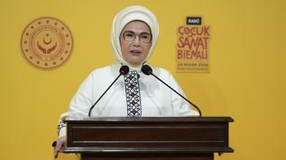 Emine Erdoğan'dan ailelere kritik uyarı: Çocuklarınızı kendi edebiyatımızla buluşturun