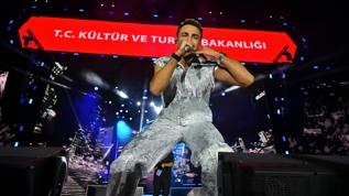 Sefo, festivalde müzikseverlere unutulmaz anlar yaşattı