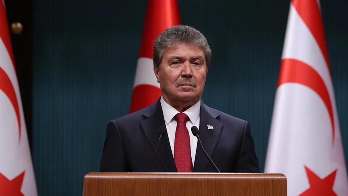 1974'ten 2016'ya aynı ruh! KKTC Başbakanı Üstel: 15 Temmuz hem Türkiye'nin hem Kıbrıs'ın direnişidir