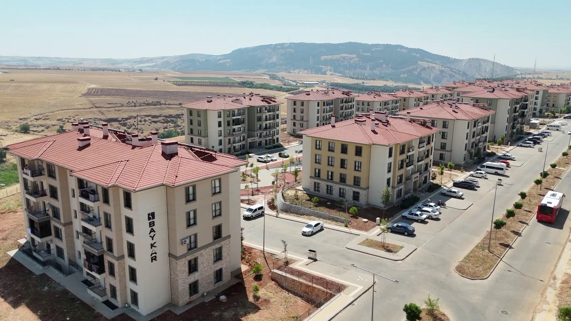Baykar'ın desteğiyle inşa edilen Adıyaman deprem konutları hak sahiplerini memnun etti