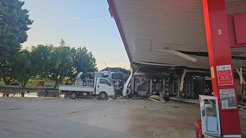 Ölüm benzin istasyonu marketinde alışveriş yaparken yakaladı