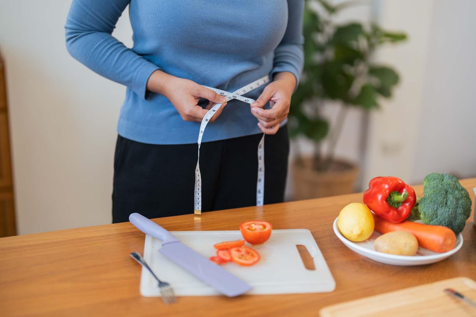 Uzmanlardan yağsız diyet uyarısı! Kilo verme sürecinde denge şart