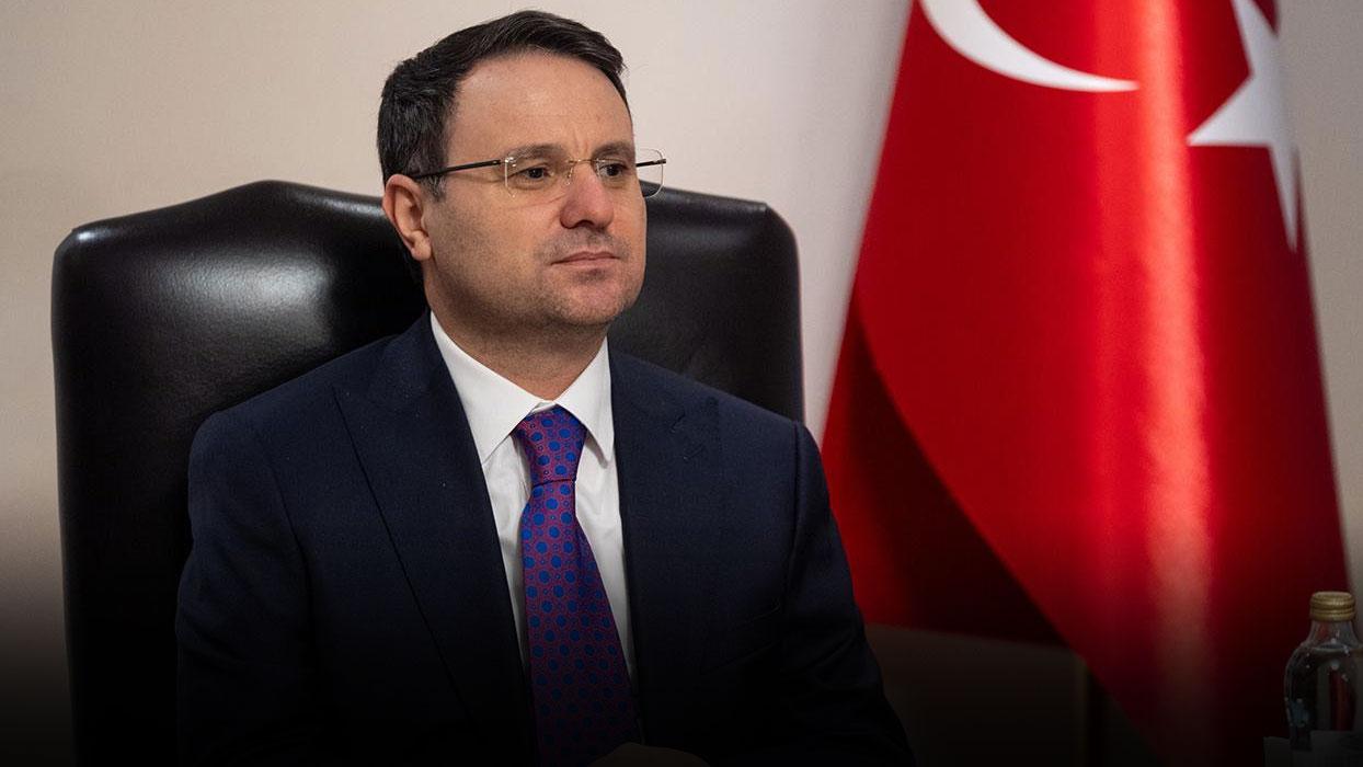 Deprem bölgesi kalıcı konut heyecanı... Bakan Gürlek: Devlet-millet el ele vererek asrın dayanışmasını ortaya koydu