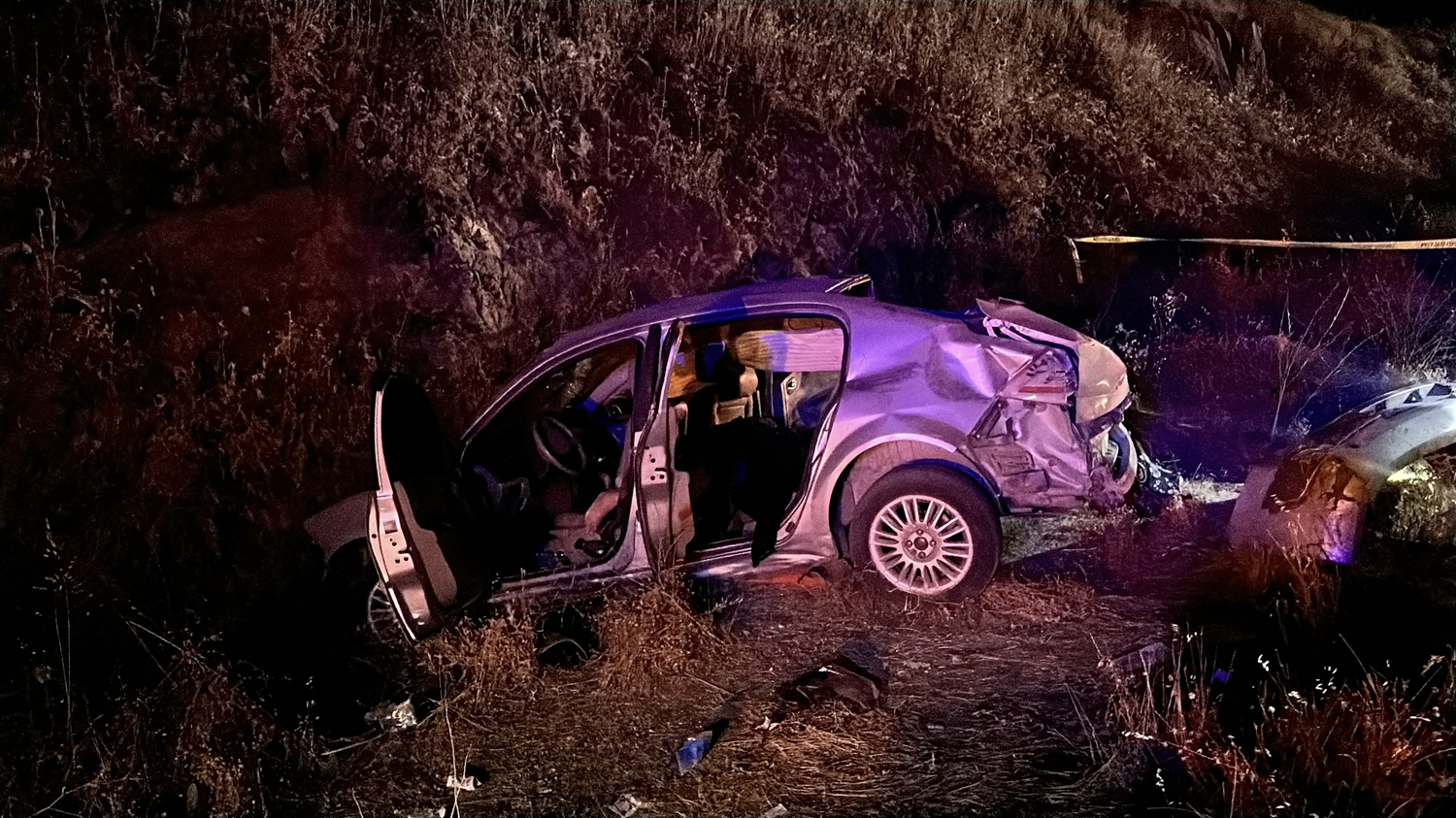 Siverek'te şarampole devrilen otomobil faciası: 3 ölü, 1 yaralı
