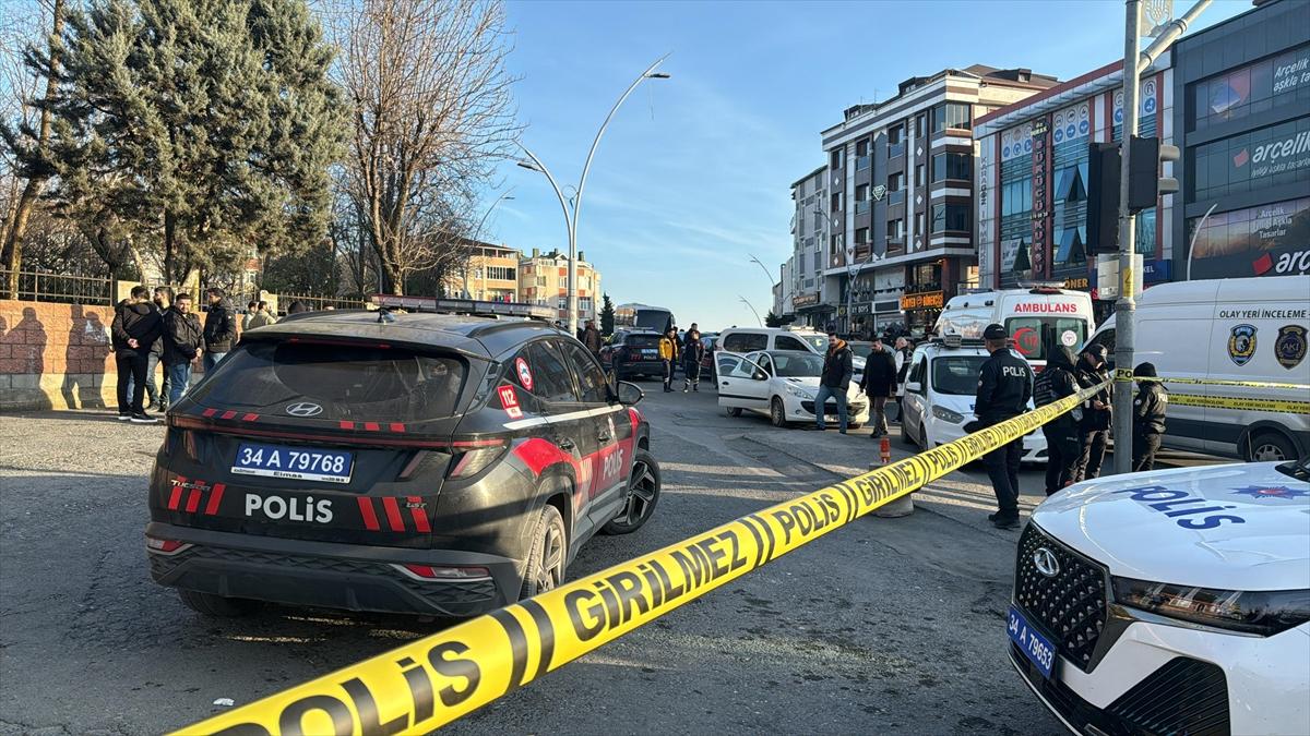 Sultangazi'de ailesini evde rehin alan şüpheli gözaltına alındı