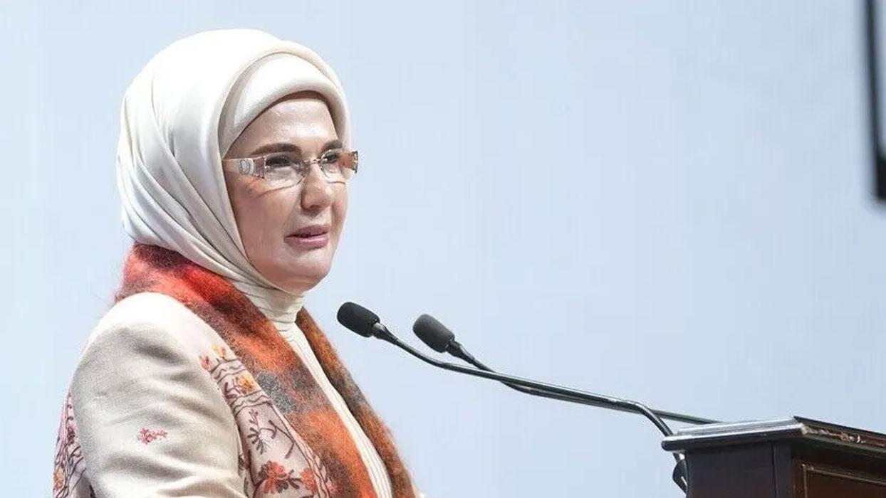 Emine Erdoğan'dan Dünya Emzirme Haftası paylaşımı