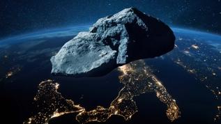 Apophis asteroidi Dünya'ya tehlikeli bir yakın geçiş yapacak