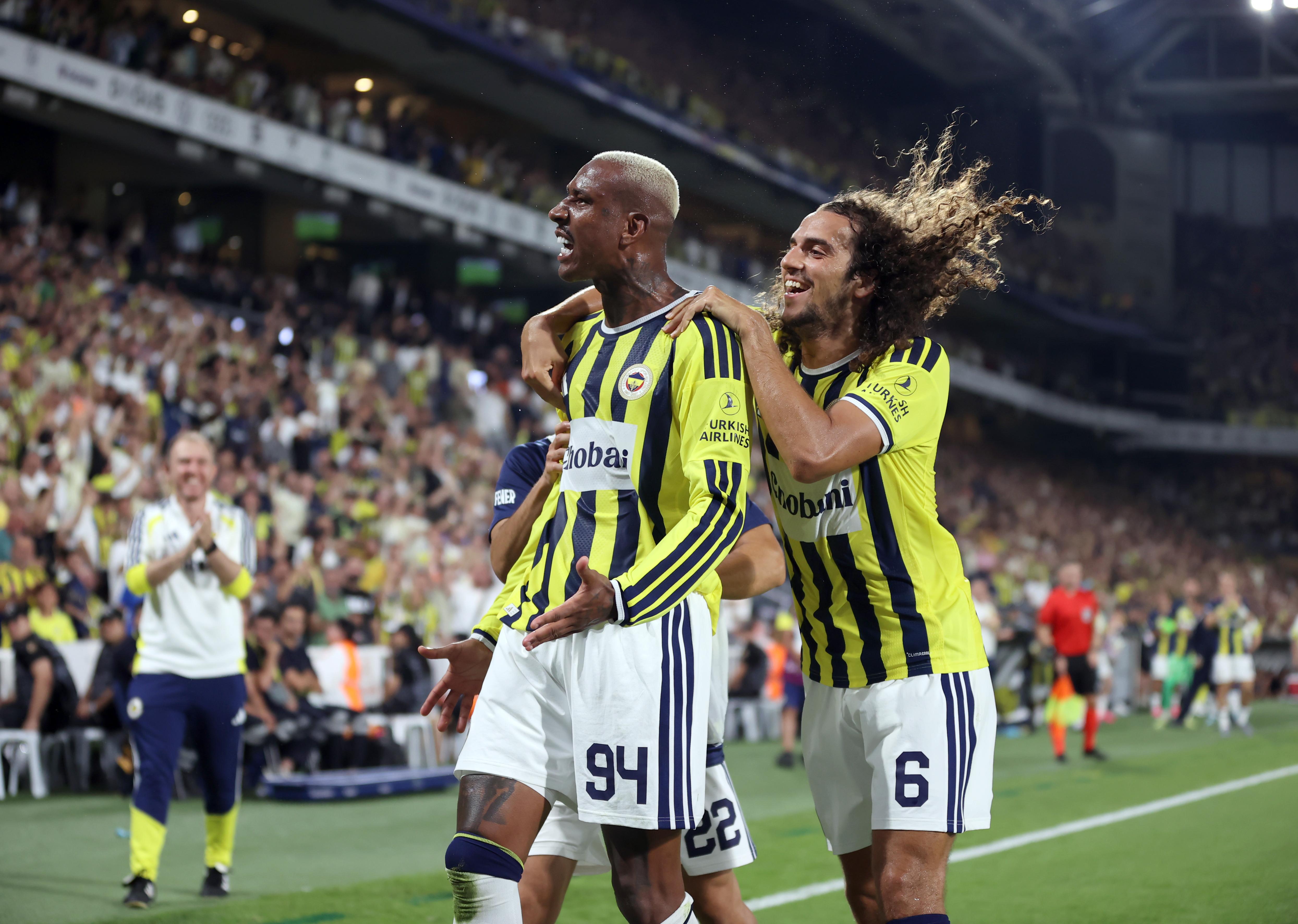 Fenerbahçe, Şampiyonlar Ligi'nde Kadıköy'deki performansına güveniyor