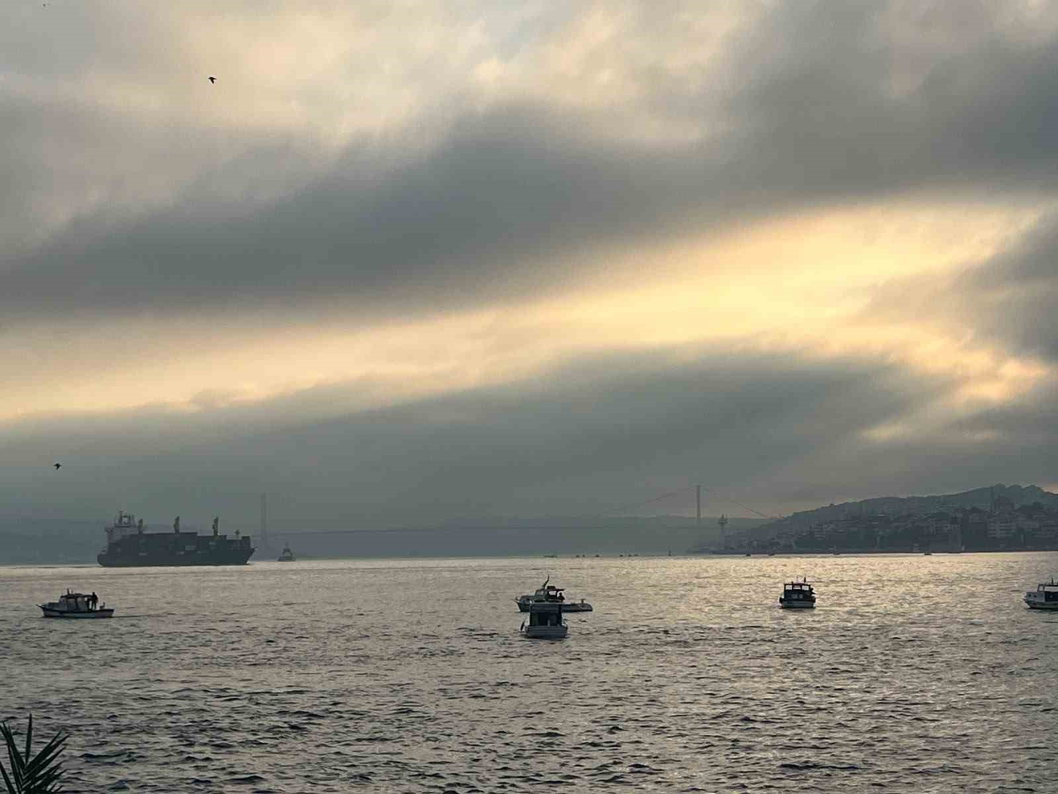 İstanbul'da sabah saatlerinde sis etkili oldu