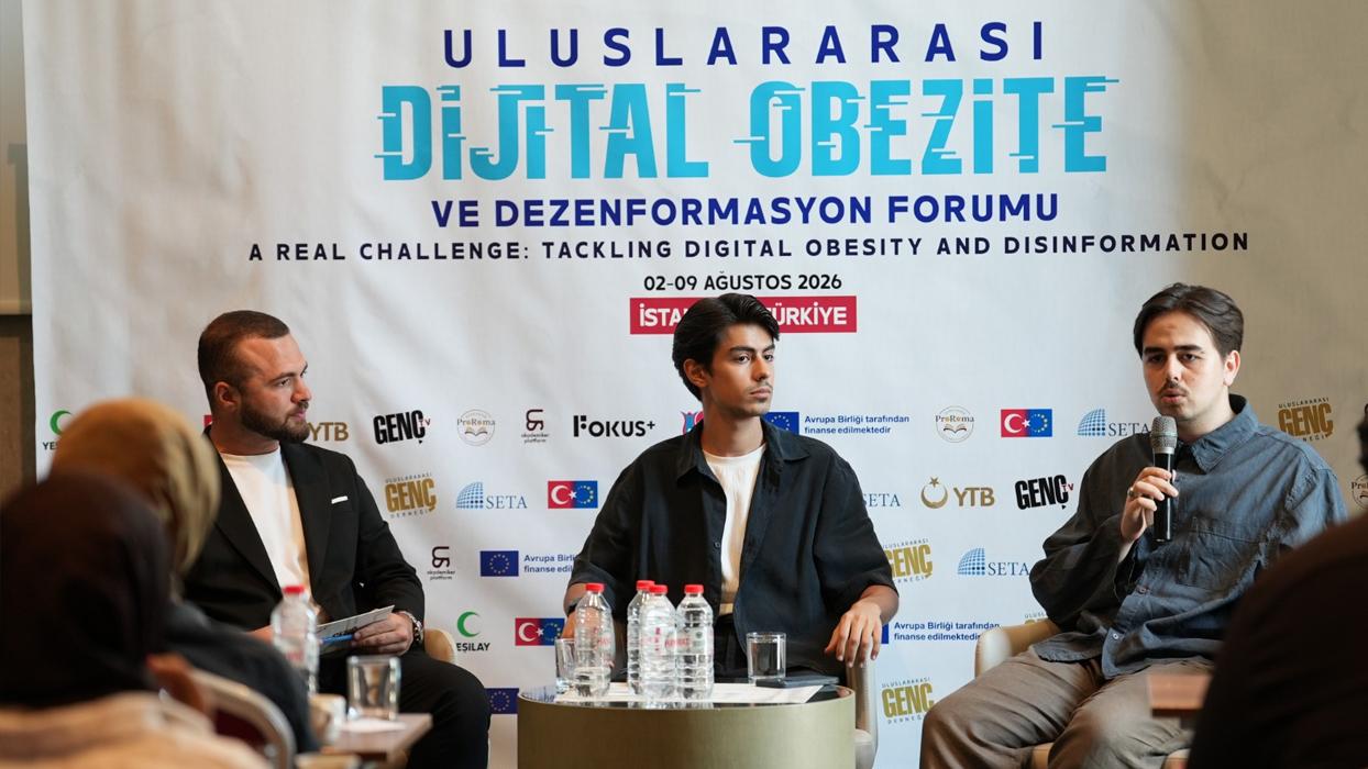 3 Kıta 25 Farklı Üniversiteden 50 Genç, Dijital Obezite ve Dezenformasyona Karşı İstanbul'da Buluşuyor
