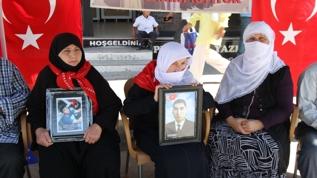 Muş'ta anne ve babaların feryadı: Devletinize sığının, bu fırsat bir daha gelmeyebilir