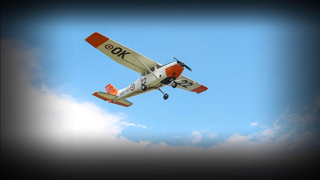 Çatalca'da korkutan uçak kazası: Son sınıf öğrencisi pilot hastaneye kaldırıldı