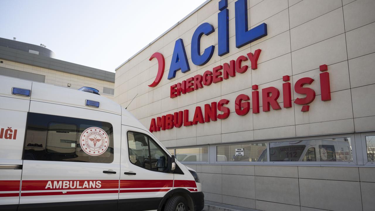 Gönen'de katliam gibi kaza: 2 ölü çok sayıda yaralı var
