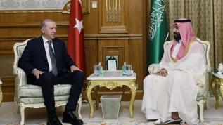 Cumhurbaşkanı Erdoğan Suudi Arabistan'da! Prens Selman ile görüştü